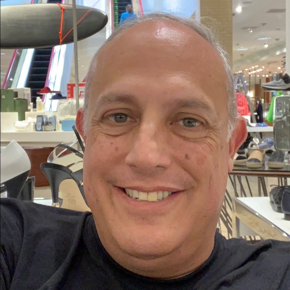 Meet your Posher, Thomas